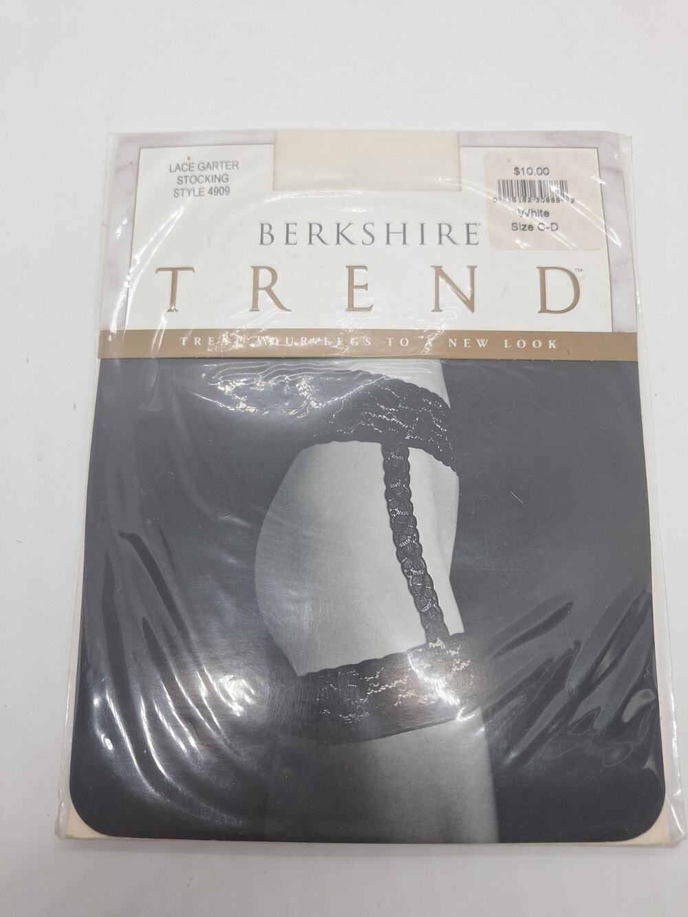 Vintage Berkshire Trend Lace Garter Stocking White Style 4909 Size C-D